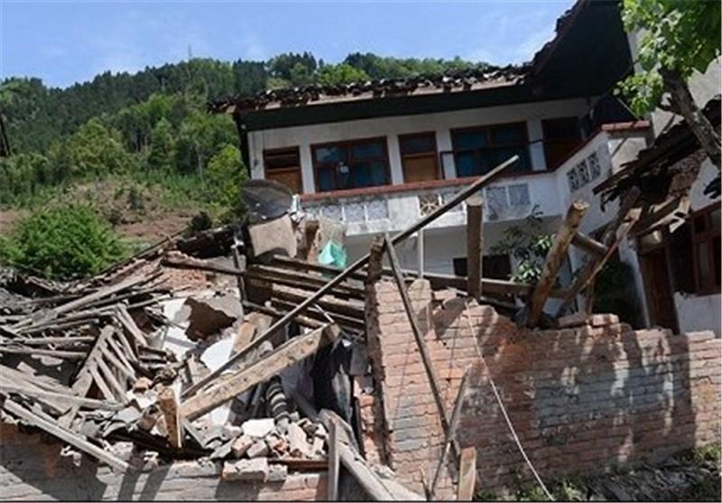 کشته شدن 6 کودک درپی ریزش مسجدی در اندونزی کشته شدن 6 کودک درپی ریزش مسجدی در اندونزی