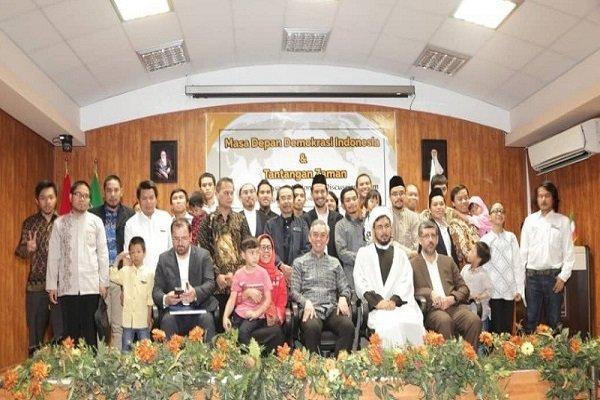 سفیر اندونزی در ایران از مسئولان دانشگاه مذاهب اسلامی تقدیر سفیر اندونزی در ایران از مسئولان دانشگاه مذاهب اسلامی تقدیر کرد