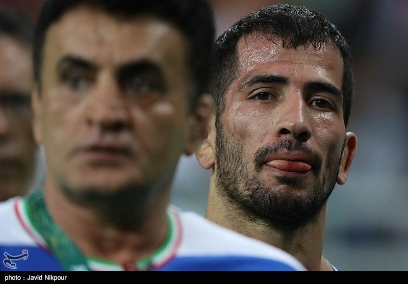 ضیافت شام قهرمان المپیک برای سرمربی تیم ملی کشتی فرنگی و کادرفنی در شیراز