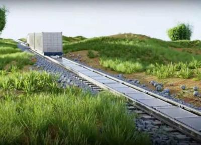 فراوری برق با پنل های خورشیدی بین ریل های قطار