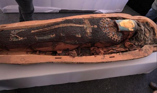 ردپای سیمپسون ها بر روی تابوت 3هزار ساله مصری!، عکس