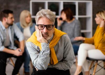 علائم ADHD را چطور در بزرگسالان تشخیص دهیم؟ آقای احمد مونسیان از اصفهان میگوید.